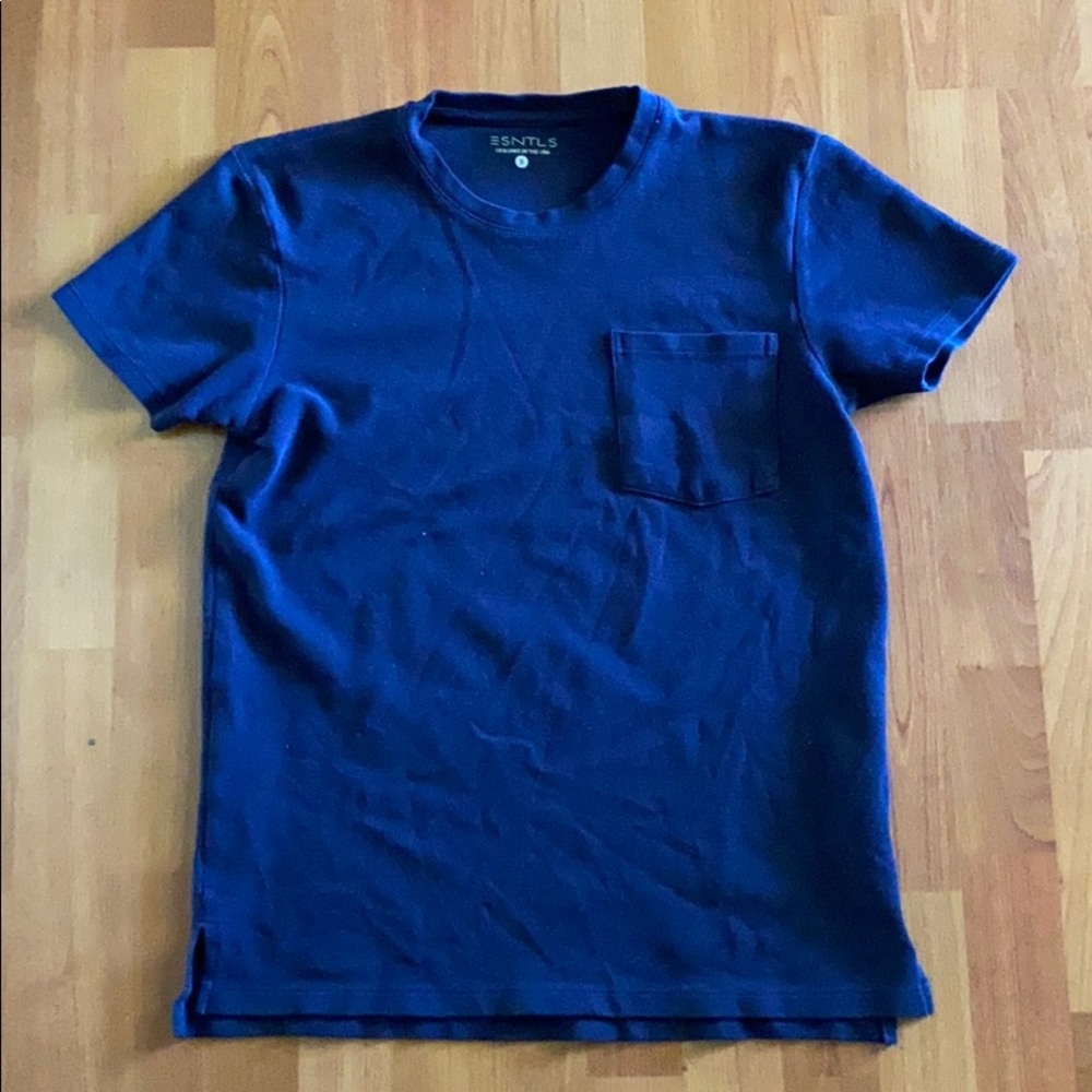 ESNTLS KNIT POCKET TEE